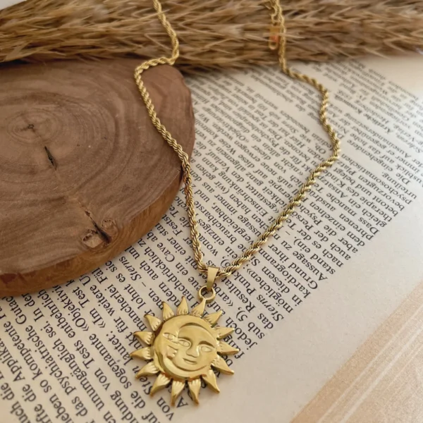 Sun&Moon Necklace - Image 2