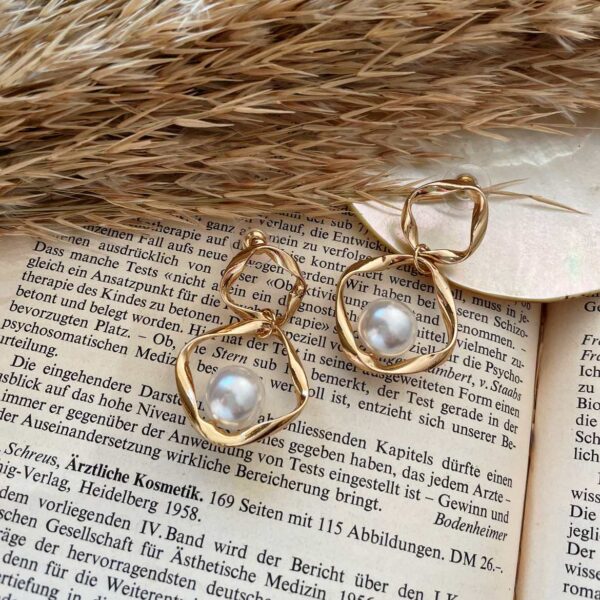 Pearl Earrings